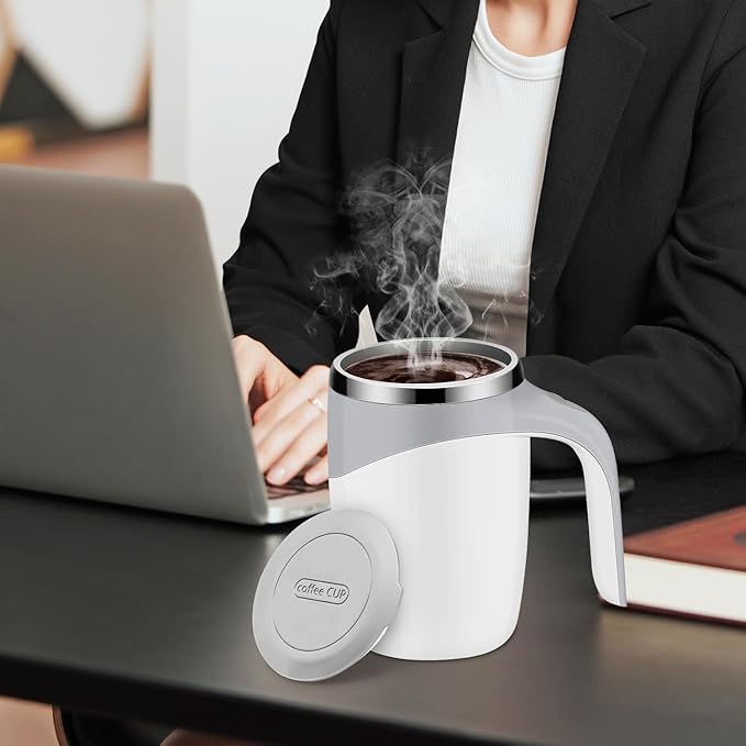 Taza con Agitador Automático: Mezcla de Forma más Inteligente